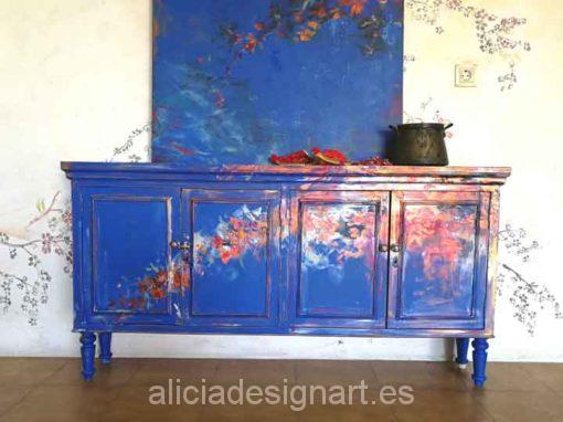 Aparador antiguo decorado y cuadro, estilo Boho azul, precioso mueble de colores - Taller decoración de muebles antiguos Alicia Designart Madrid.