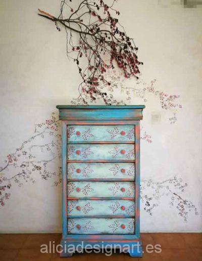 Sinfonier Boho Chic azul y cereza, decorado por encargo - Taller de decoración de muebles antiguos Madrid. Muebles de colores, productos y cursos.