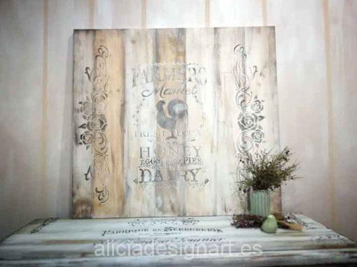 Panel decorativo de madera con stencil Farmer's Market - Taller decoración de muebles antiguos Alicia Designart Madrid.