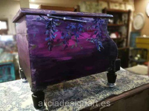 Caja baúl de caoba decorada estilo Boho Chic con glicinas pintadas a mano - Taller de decoración de muebles antiguos Alicia Designart Madrid. Muebles de colores, productos y cursos.