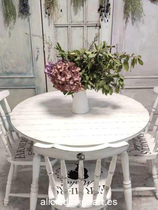 Mesa de comedor redonda extensible estilo Farmhouse blanco - Taller de decoración de muebles antiguos Madrid. Muebles de colores, productos y cursos.