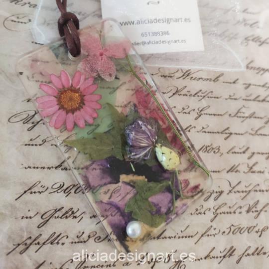 Medallón rectangular con flores secas sobre papel de arroz y perlita -  Alicia Designart