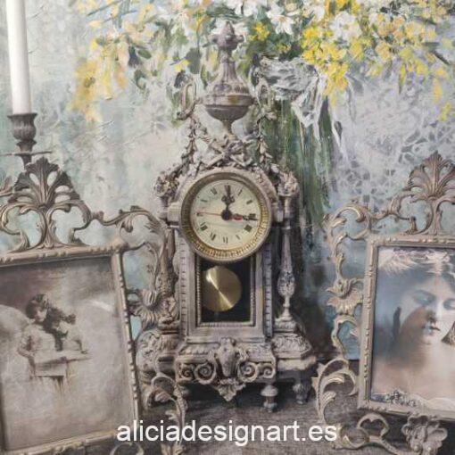 Reloj antiguo de pie, estilo francés - Taller decoración de muebles antiguos Madrid estilo Shabby Chic, Provenzal, Romántico, Nórdico