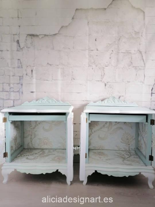 Mesillas Flores Vintage decoradas con transfers Redesign With Prima, por Pintando Sueños - Taller de decoración de muebles antiguos Madrid. Muebles de colores, productos y cursos.