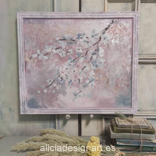 Cuadro técnica mixta sobre lienzo, Rama en flor sobre fondo rosa, pintado a mano por Alicia Dominguez Lopez - Taller de decoración de muebles antiguos y obras de arte Alicia Designart Madrid