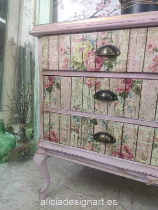 Cómoda antigua "Léontine" decorada estilo Shabby romántico en tonos rosado con efecto empolvado - Taller de decoración de muebles antiguos Alicia Designart Madrid. Muebles de colores, productos y cursos de decoración.