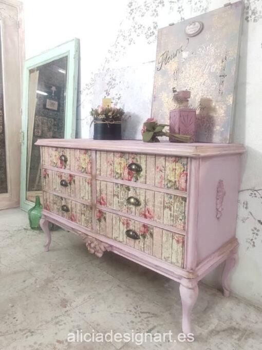 Cómoda antigua "Léontine" decorada estilo Shabby romántico en tonos rosado con efecto empolvado - Taller de decoración de muebles antiguos Alicia Designart Madrid. Muebles de colores, productos y cursos de decoración.