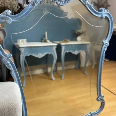 Espejo Bruma Marina decorado por Un Toque Vintage, alumna del Taller de decoración de muebles antiguos Alicia Designart Madrid. Muebles de colores, productos y cursos de decoración.